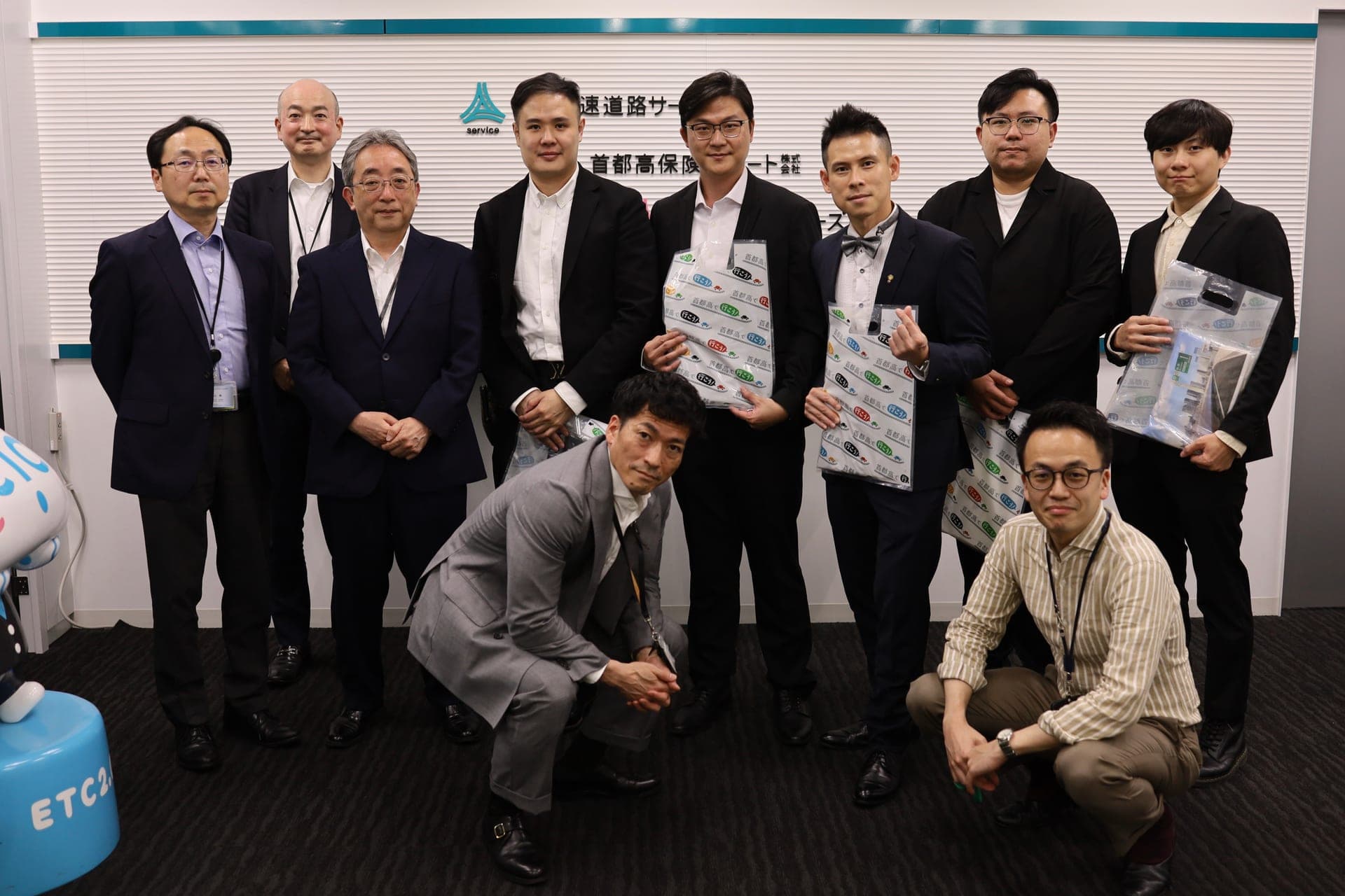 MCS × 首都高速 官方合影